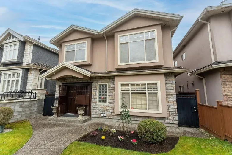 1236 E 61ST AVENUE image #1