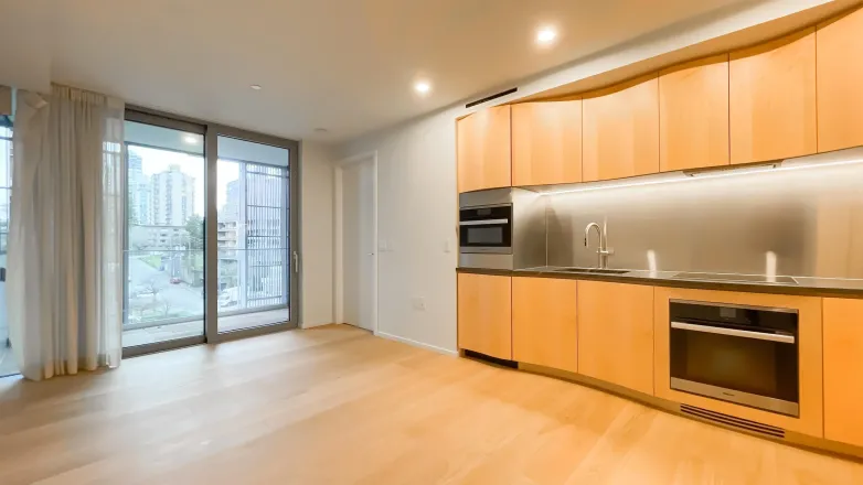 705 1568 ALBERNI STREET image #1