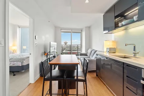 3807 777 RICHARDS STREET image #2
