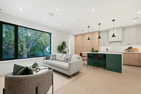 1 2936 W 12 AVENUE, Vancouver West, Vancouver, BC