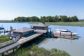 4379 W RIVER ROAD, Ladner, Delta, BC