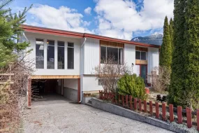 577 RUPERT STREET, Hope & Area, Hope, BC