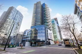 1102 620 CARDERO STREET, Vancouver West, Vancouver, BC