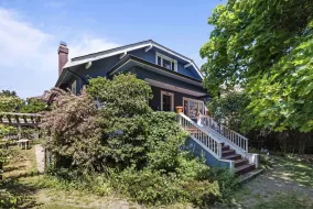1217 SIXTH AVENUE, New Westminster, New Westminster, BC