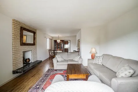 3469 W 8TH AVENUE image #3