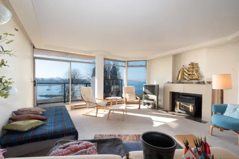 402 1419 BEACH AVENUE image #3