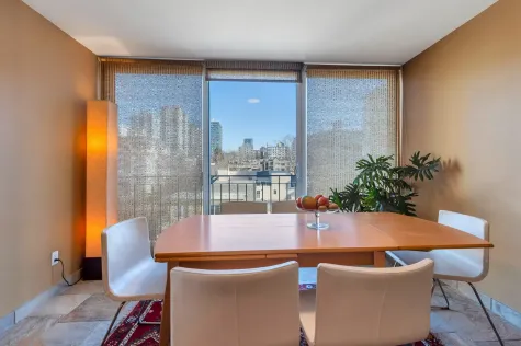 703 1575 BEACH AVENUE image #1