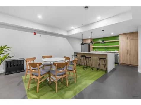 W613 13838 108 AVENUE image #1