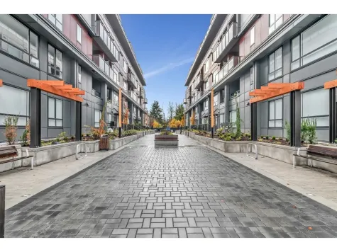 W613 13838 108 AVENUE image #3