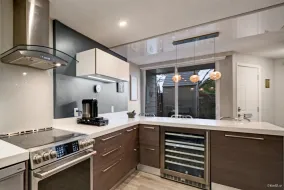 3903 PENDER STREET, Burnaby North, Burnaby, BC