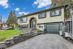 8290 SHEAVES ROAD, N. Delta, Delta, BC