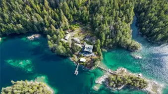 4355 BLIND BAY SHORELINE, Sunshine Coast, Nelson Island, BC